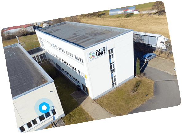 Clean Unit Firmengebäude in Harth-Pöllnitz nach Umbau – Erweiterung der Produktions- und Büroflächen zur Kapazitätssteigerung.